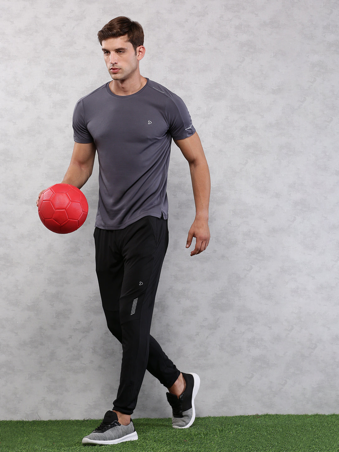 Instacool Solid Jersey Tee - Charcoal