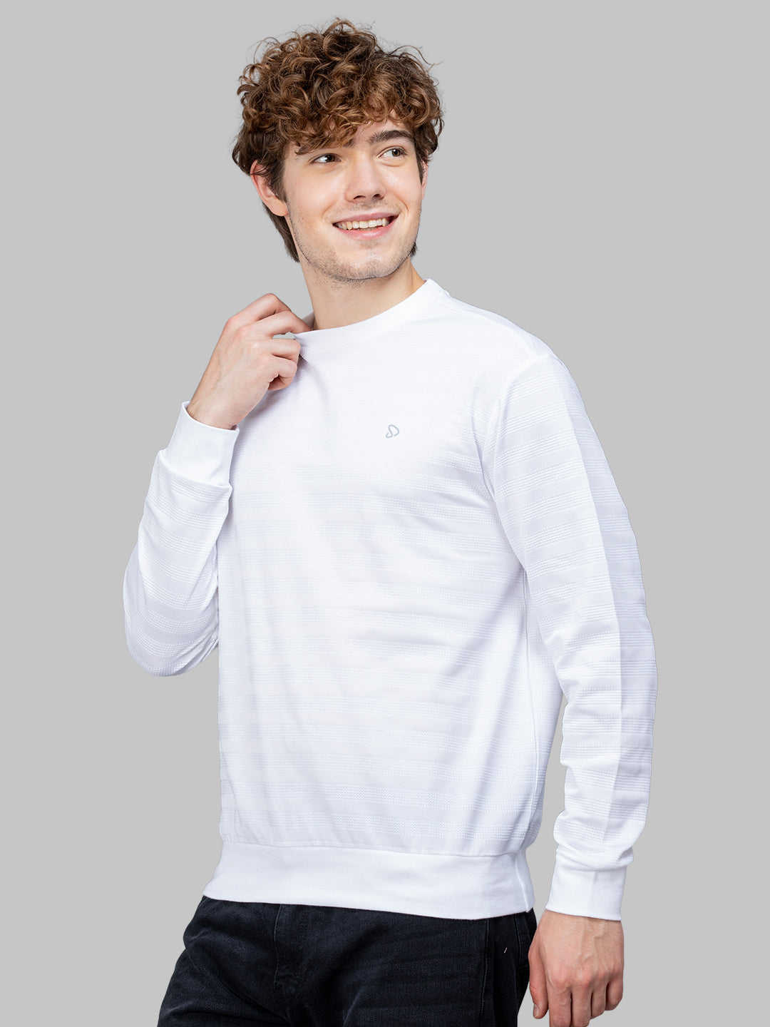 Sporto Men's Ribbed stripe Round Neck White Sweatshirt
