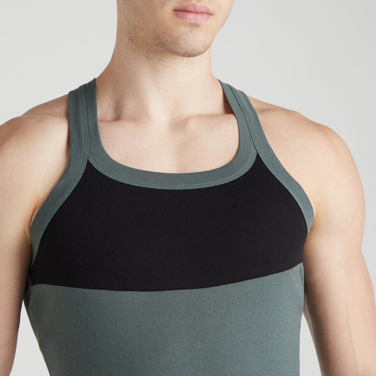 Sporto Men's  Cotton  Gym Vest with  Contrast  Panel Multicolour Pack of 3