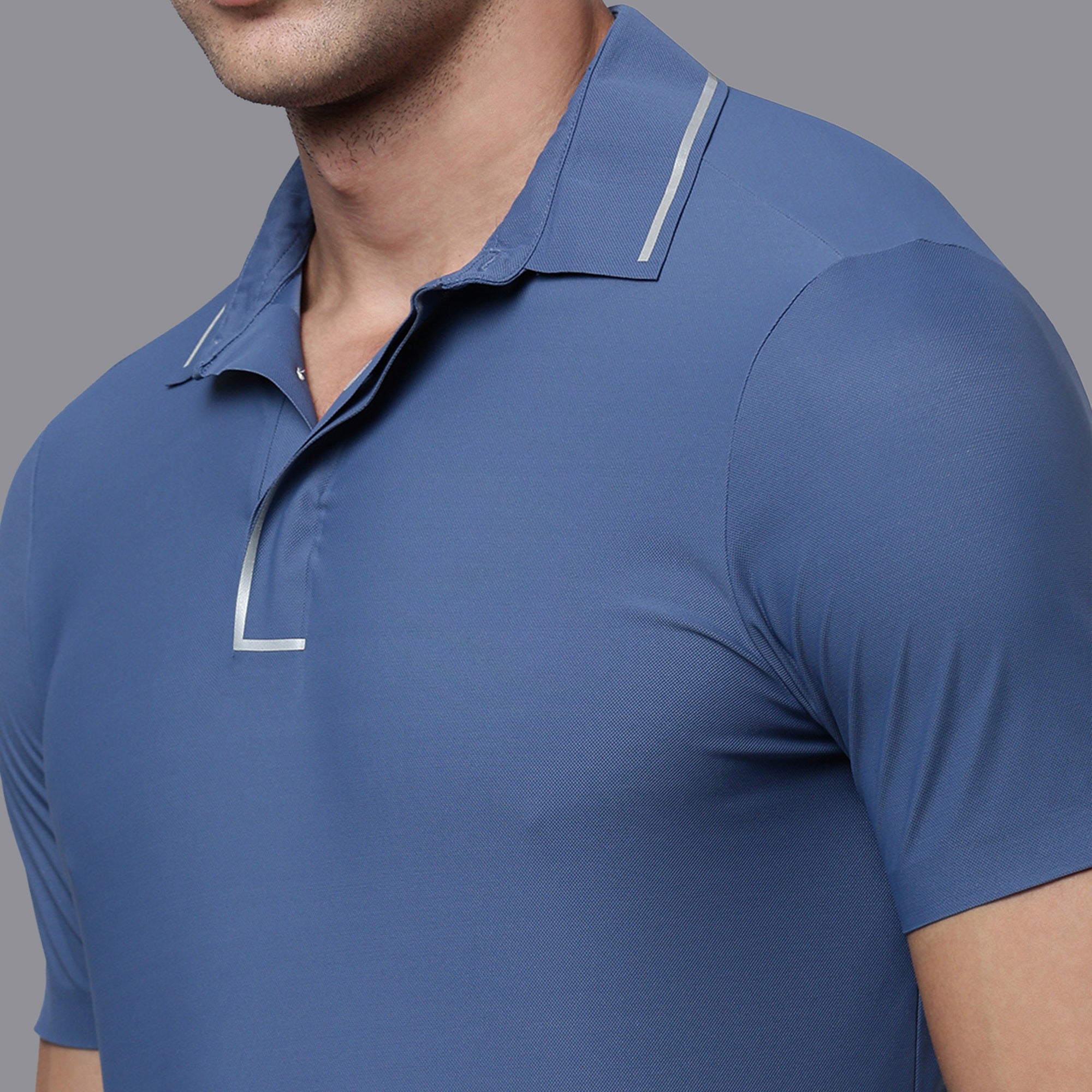 Sporto Men's Anti wrinkle and Light weight Solid  Navy Polo T-shirt