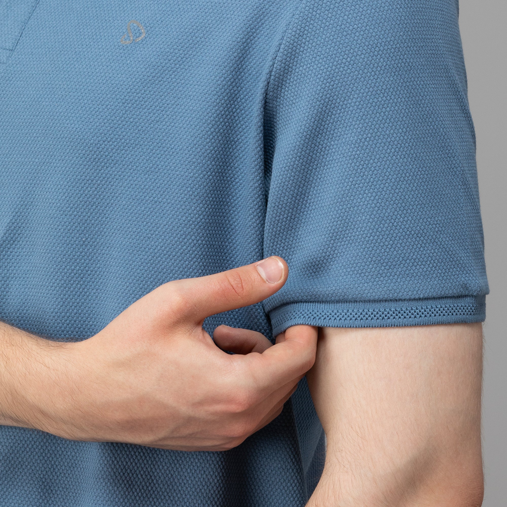 Sporto Men's Anti Wrinkle Popcorn Solid Winter Blue Polo  T-shirt