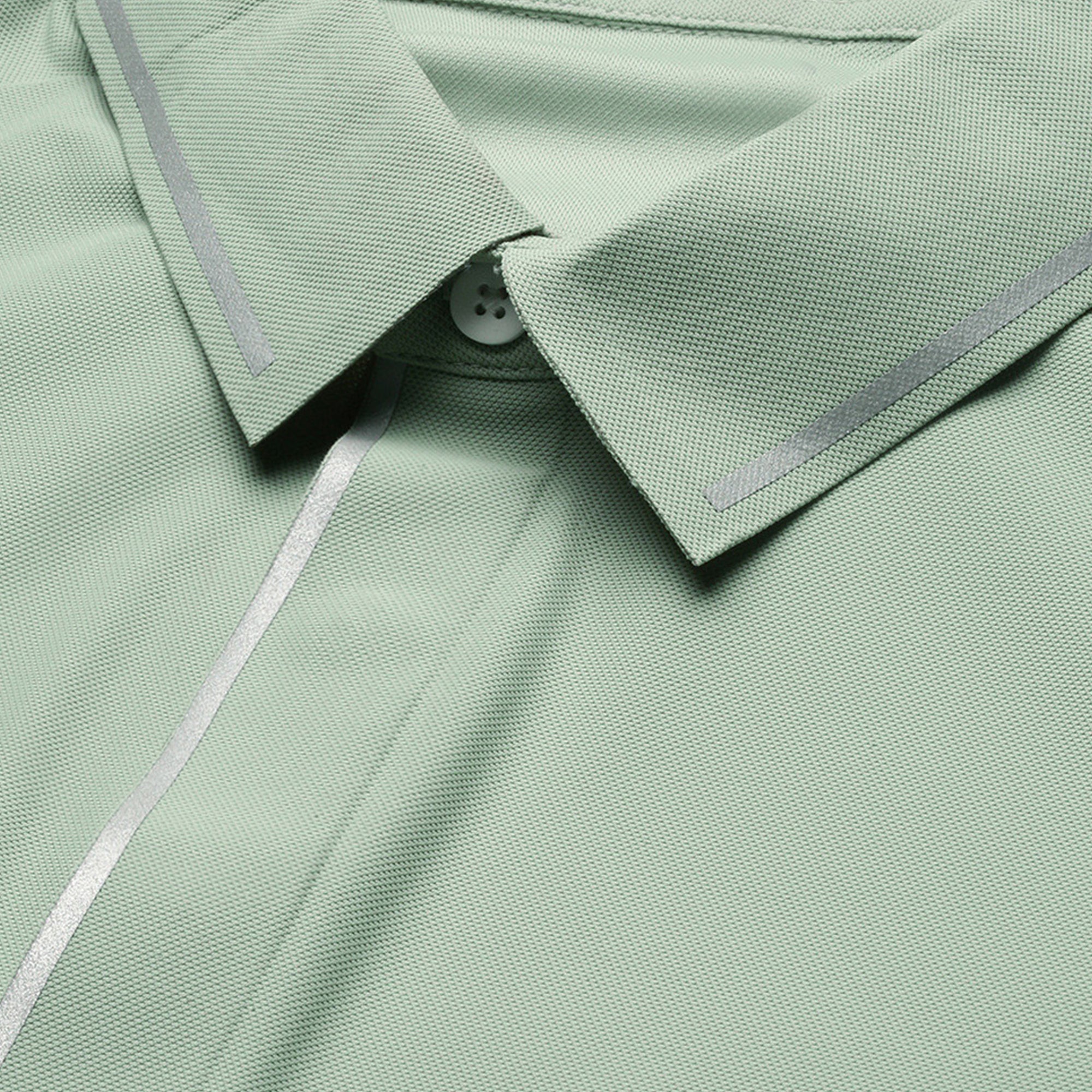 Sporto Men's Anti wrinkle and Light weight Solid  Green Polo T-shirt