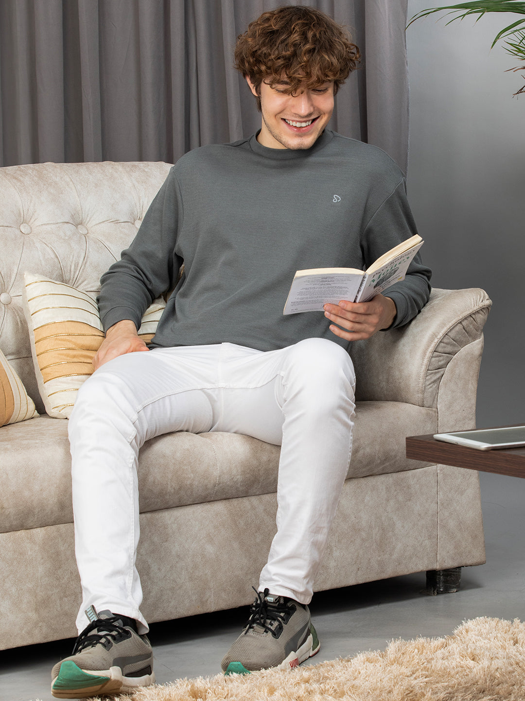 Sporto Men's Hexa-knit Round Neck Full Sleeve Charcoal Sweatshirt