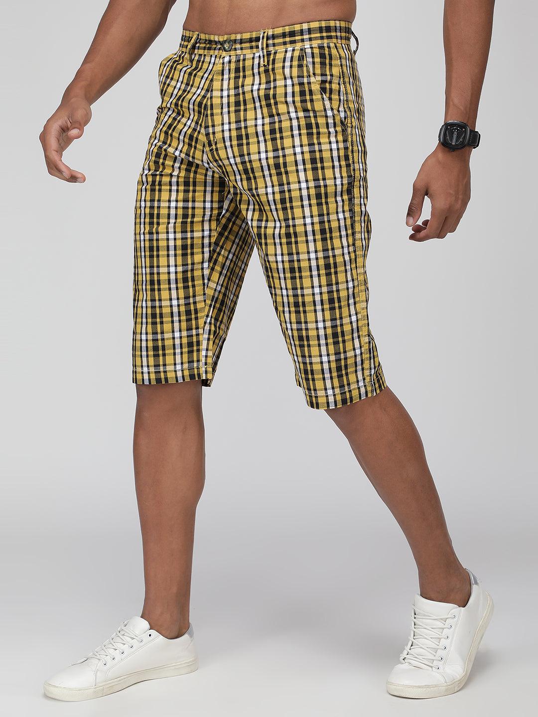 Sporto Men's Checkered Cotton Capri Shorts