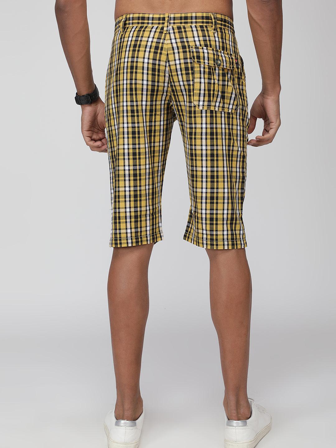 Sporto Men's Checkered Cotton Capri Shorts